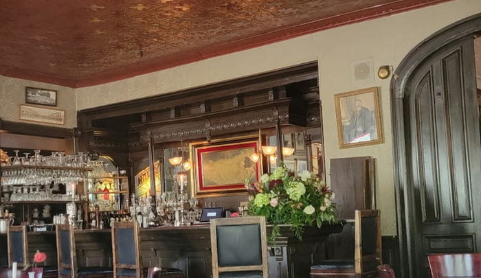 Holly Hotel - Recent Photos From Website (newer photo)